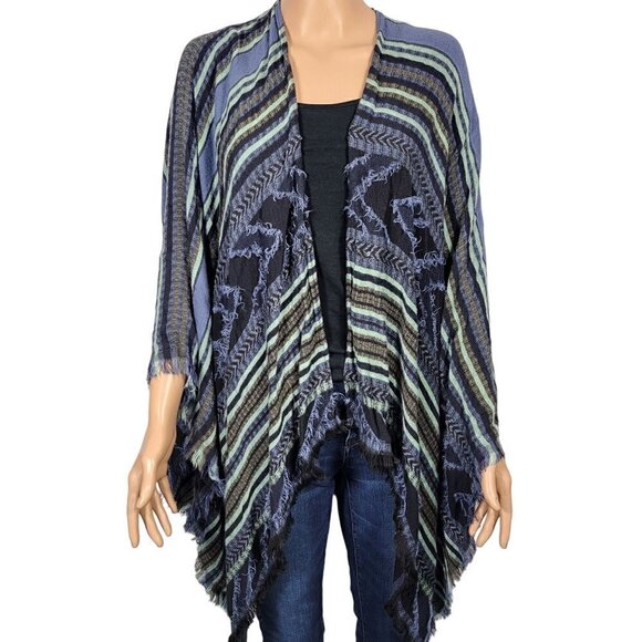 BCBG MaxAzaria Multi Media Blue Patterned Boho Fringed Shawl/Poncho Size OS - Picture 1 of 10